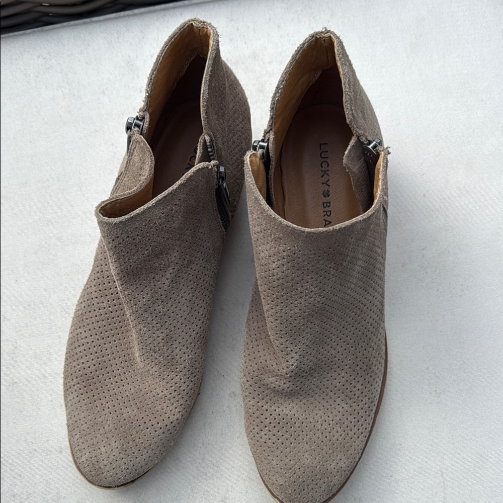 Lucky Brand Women's Tan Ankle Boots